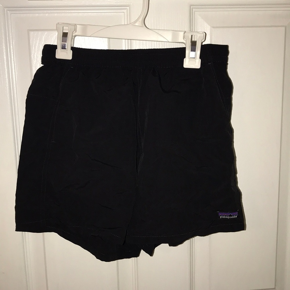 Cute outdoorsy Patagonia shorts!